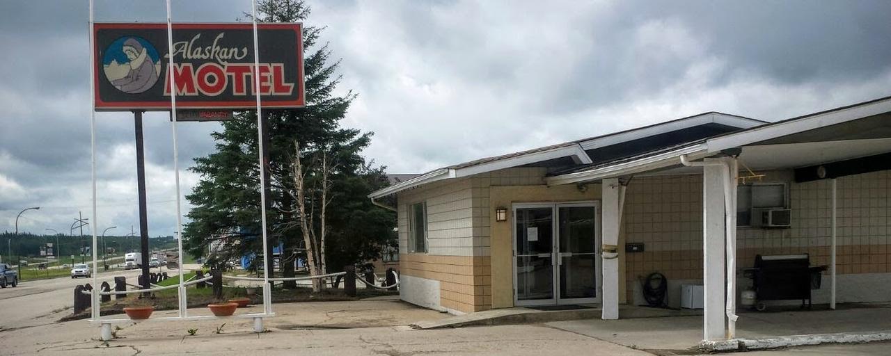 Fox Creek Alaskan Motel מראה חיצוני תמונה